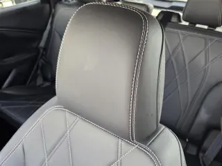 Ford Mustang Mach-E 2025 Select SUV 4p.