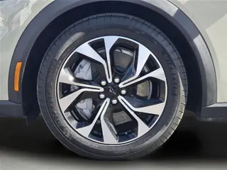 Ford Mustang Mach-E 2025 Select SUV 4p.