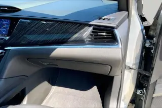 Cadillac XT6 2023 Premium Luxury 4dr SUV