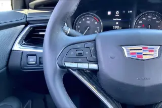 Cadillac XT6 2023 Premium Luxury 4dr SUV