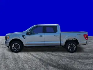 Ford F-150 2023 4x4 XLT 4p SuperCrew 5.5 ft. SB