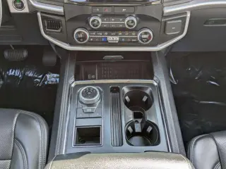 Ford Expedition MAX 2024 4x2 XLT 4p SUV