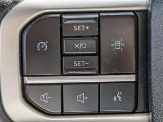 Ford Expedition MAX 2024 4x2 XLT 4p SUV