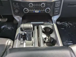 Ford F-150 2022 4x4 Lariat 4p SuperCrew 5.5 ft. SB