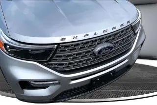 Ford Explorer 2023 AWD XLT 4p SUV