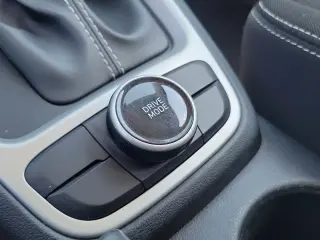 Hyundai VENUE 2021 SEL 4p Crossover