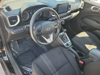 Hyundai VENUE 2021 SEL 4p Crossover