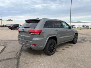 Jeep Grand Cherokee WK 2022 4x4 Laredo X 4p SUV