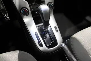 Chevrolet Cruze 2012 LS 4p Sedan