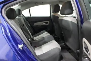 Chevrolet Cruze 2012 LS 4p Sedan
