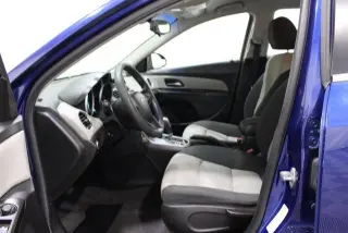 Chevrolet Cruze 2012 LS 4p Sedan