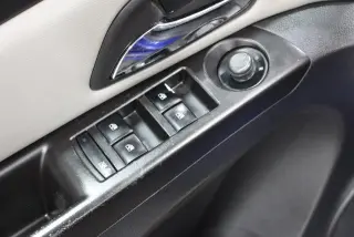 Chevrolet Cruze 2012 LS 4p Sedan