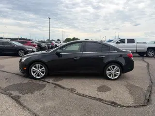 Chevrolet Cruze 2013 LTZ Auto 4p Sedan con 1SJ