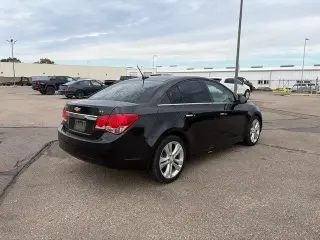 Chevrolet Cruze 2013 LTZ Auto 4p Sedan con 1SJ