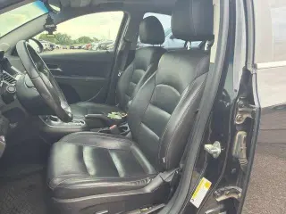 Chevrolet Cruze 2013 LTZ Auto 4p Sedan con 1SJ