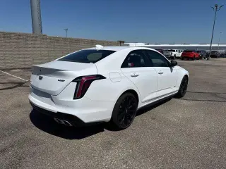 Cadillac CT4-V 2025 AWD 4p Sedan