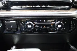 Chevrolet Silverado 1500 2023 4x4 RST 4p Cab de Tripulante 5,8 pies SB