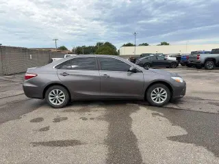 Toyota Camry 2016 XLE 4p Sedan