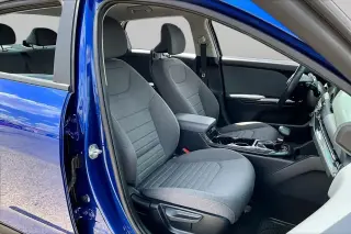Kia K4 2025 EX 4p Sedan