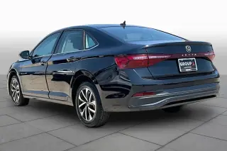 Volkswagen Jetta 2025 S 4p Sedan