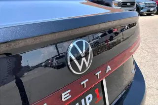 Volkswagen Jetta 2025 SE 4dr Sedan