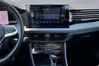 Volkswagen Jetta 2025 SE 4p Sedan