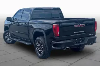 GMC Sierra 1500 2019 4x4 AT4 4p. Cabina Tripla Standard