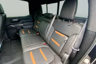 GMC Sierra 1500 2019 4x4 AT4 4p. Cabina Tripla Standard