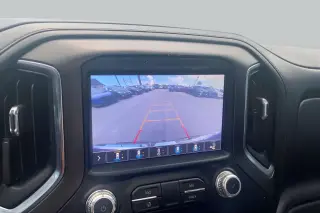 GMC Sierra 1500 2019 4x4 AT4 4p. Cabina Tripla Standard