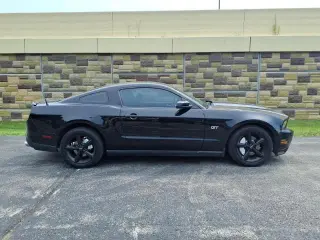 Ford Mustang 2010 GT Premium 2p Fastback