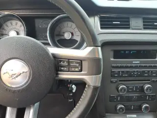 Ford Mustang 2010 GT Premium 2p Fastback