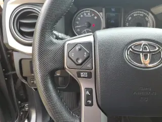 Toyota Tacoma 2016 4x4 Limited 4p Doble Cabina 5.0 ft CB