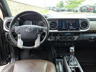 Toyota Tacoma 2016 4x4 Limited 4p Doble Cabina 5.0 ft CB