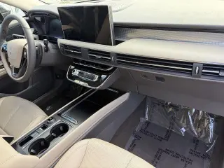 Lincoln Corsair 2023 Estándar 4p SUV