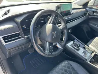 Mitsubishi Outlander PHEV 2023 AWD SEL 4p SUV