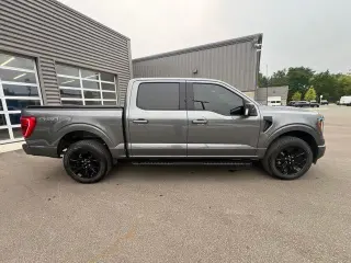 Ford F-150 2023 4x4 XLT 4p SuperCrew 5.5 ft. SB