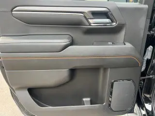 GMC Sierra 1500 2022 4x4 AT4 4p Cabina Tripla 6.6 ft. SB
