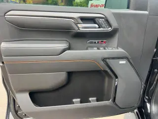 GMC Sierra 1500 2022 4x4 AT4 4p Cabina Tripla 6.6 ft. SB