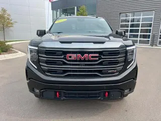GMC Sierra 1500 2022 4x4 AT4 4p Cabina Tripla 6.6 ft. SB