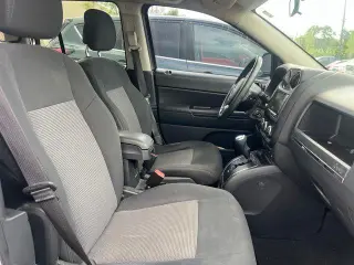 Jeep Compass 2011 4x4 Sport 4p SUV