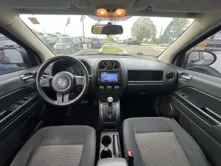 Jeep Compass 2011 4x4 Sport 4p SUV