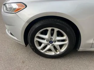 Ford Fusion 2013 SE 4p Sedan