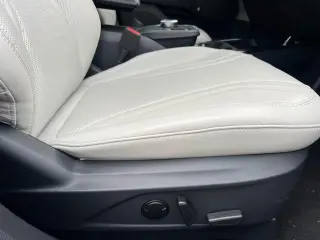 Ford Mustang Mach-E 2023 AWD Premium 4p SUV