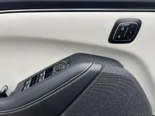 Ford Mustang Mach-E 2023 AWD Premium 4p SUV