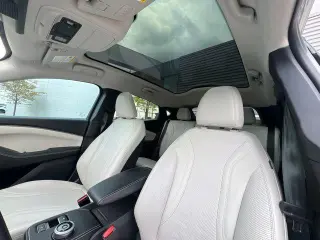 Ford Mustang Mach-E 2023 AWD Premium 4p SUV