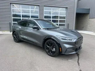 Ford Mustang Mach-E 2023 AWD Premium 4p SUV