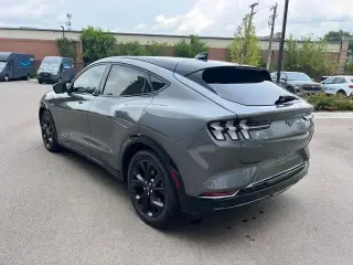 Ford Mustang Mach-E 2023 AWD Premium 4p SUV