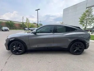 Ford Mustang Mach-E 2023 AWD Premium 4p SUV
