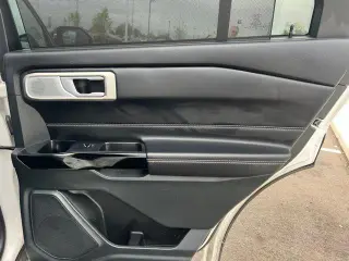 Ford Explorer 2023 AWD ST 4p SUV