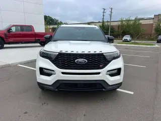 Ford Explorer 2023 AWD ST 4p SUV
